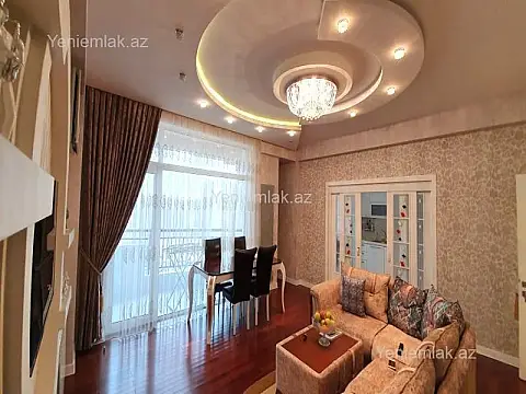 Satılır 4 otaqlı yeni tikili 190 m²