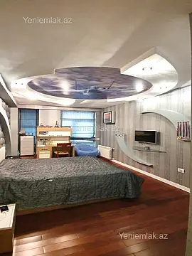 Satılır 4 otaqlı yeni tikili 190 m²