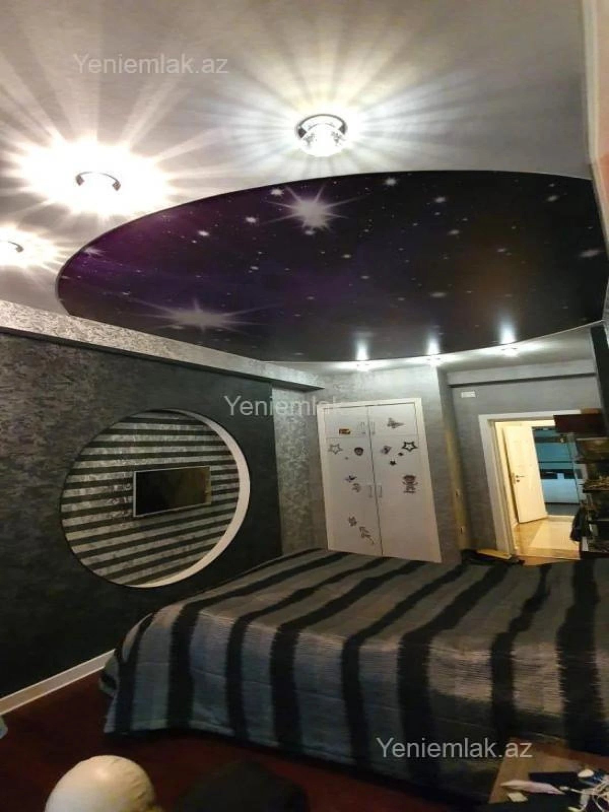 Satılır 4 otaqlı yeni tikili 190 m²