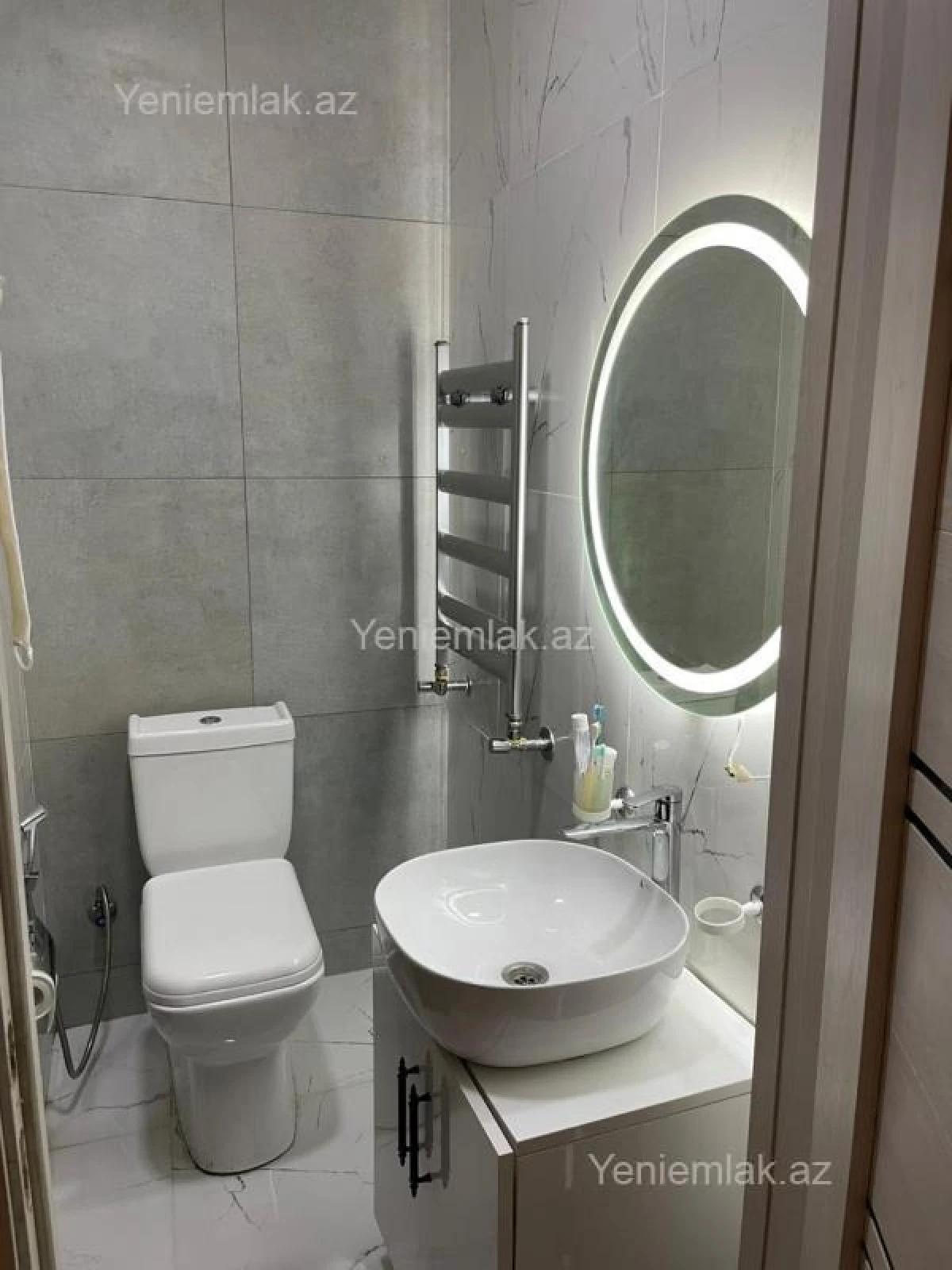 Satılır 2 otaqlı yeni tikili 70 m²