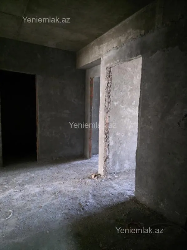 Satılır 3 otaqlı yeni tikili 110 m²