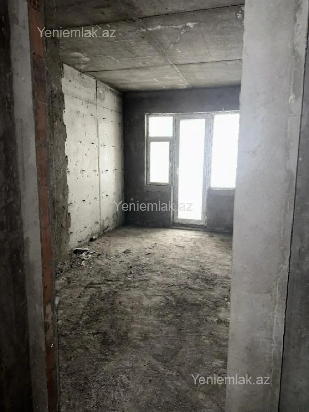Satılır 3 otaqlı yeni tikili 110 m²