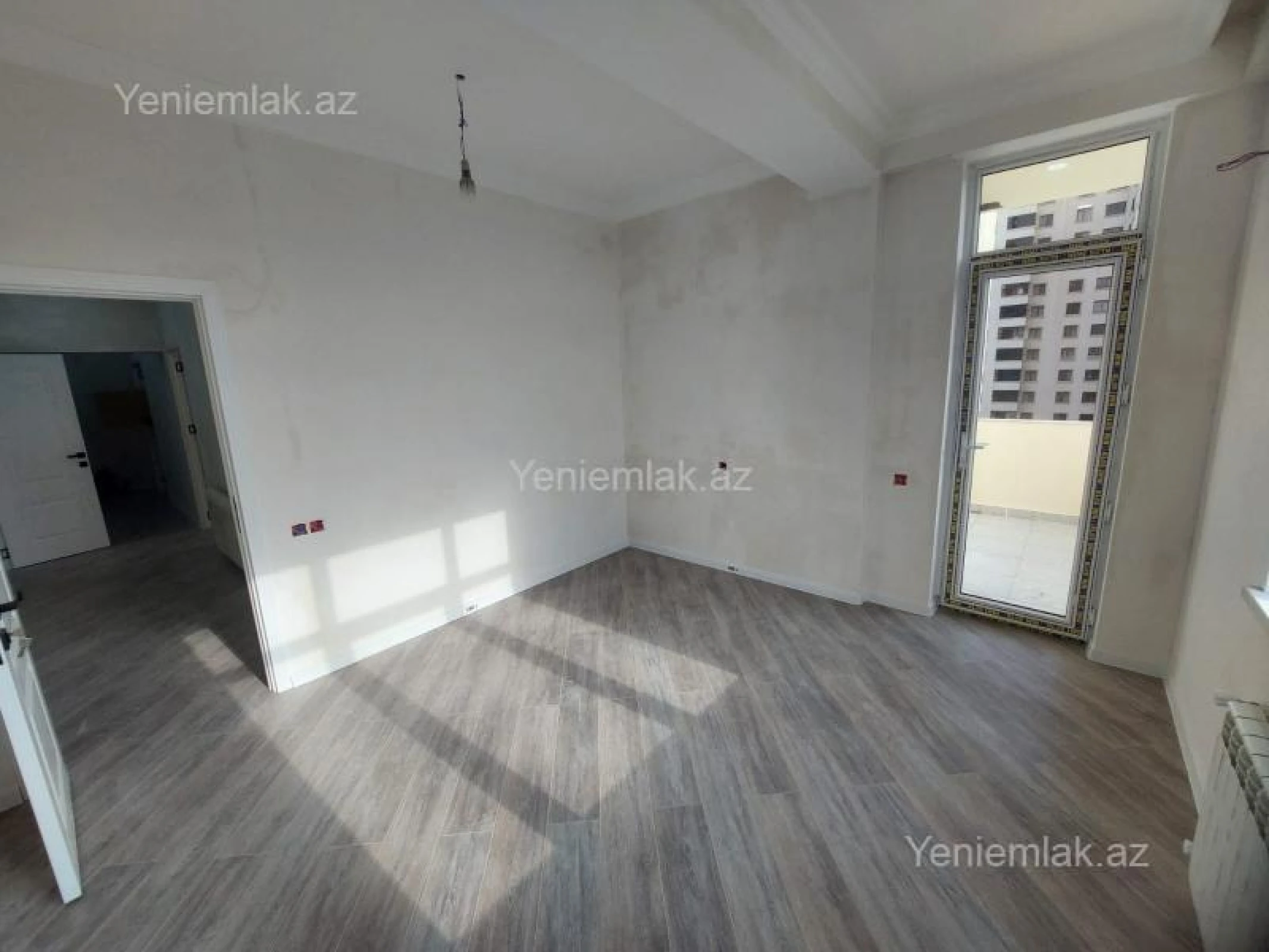 Satılır 3 otaqlı yeni tikili 115 m²