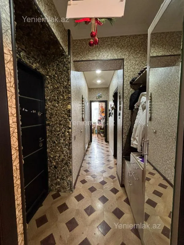 Satılır 2 otaqlı köhnə tikili 56 m²