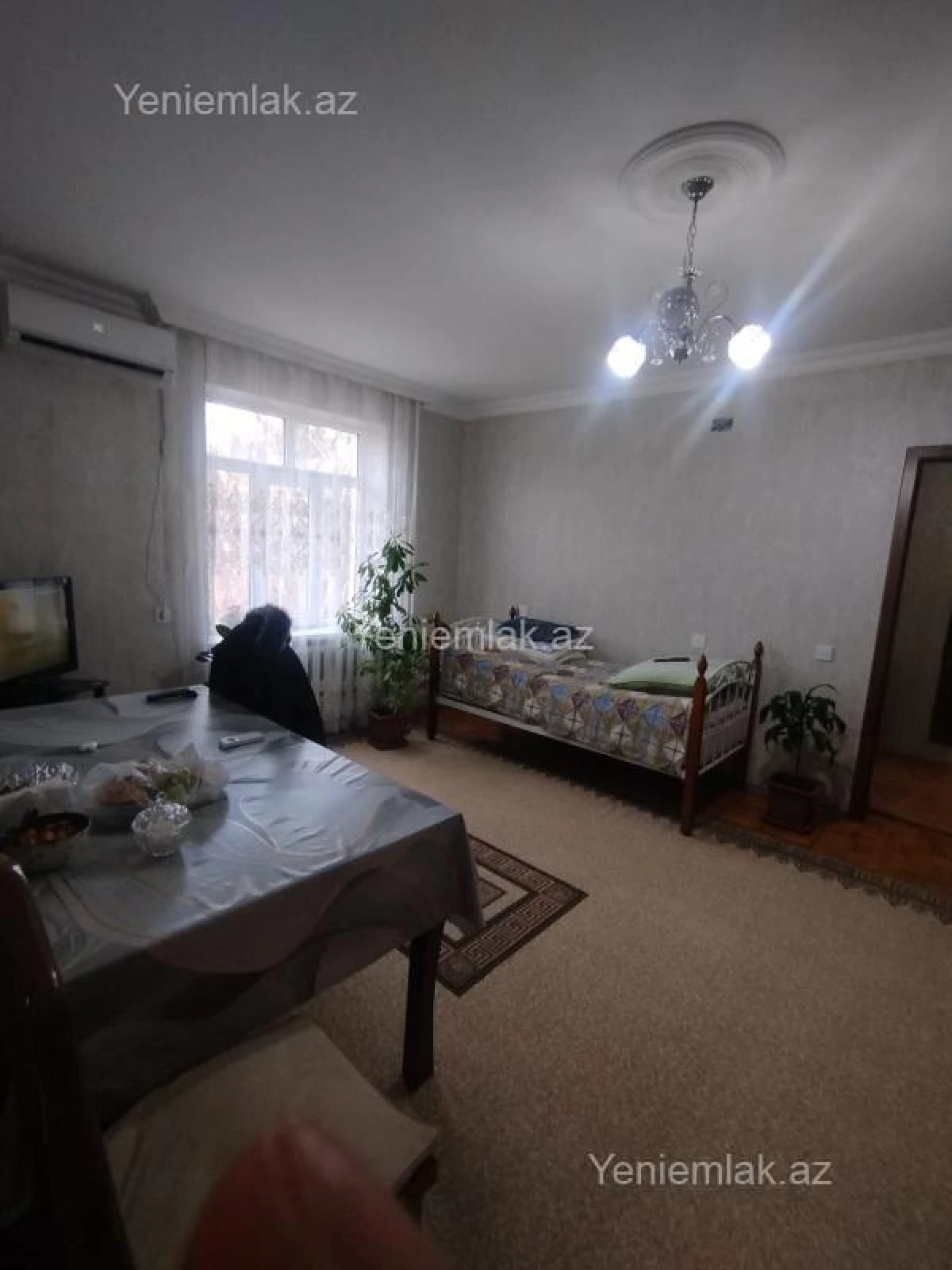 Satılır 2 otaqlı köhnə tikili 50 m²