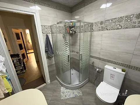 Satılır 3 otaqlı köhnə tikili 77 m²