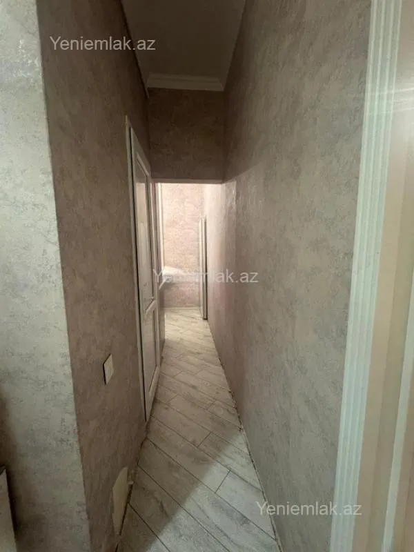 Satılır 2 otaqlı köhnə tikili 65 m²