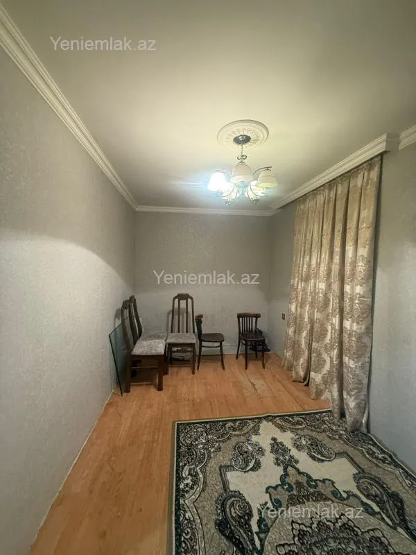 Satılır 2 otaqlı həyət evi 60 m²