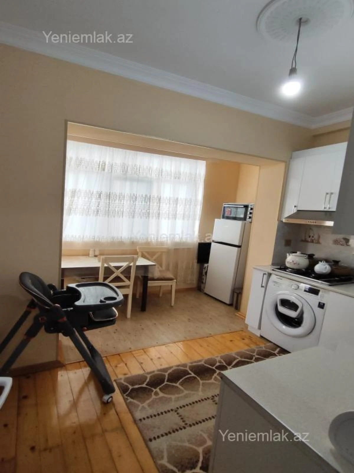 Satılır 2 otaqlı köhnə tikili 60 m²