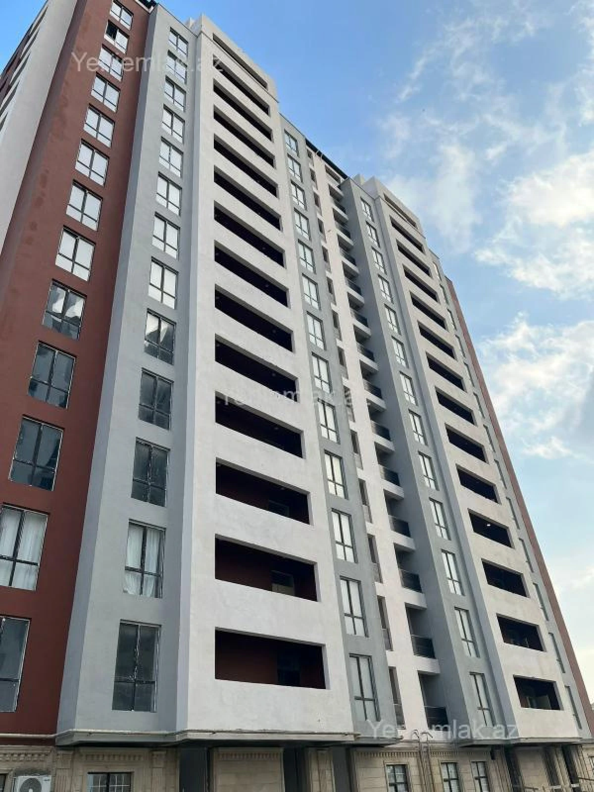 Satılır 3 otaqlı yeni tikili 92 m²