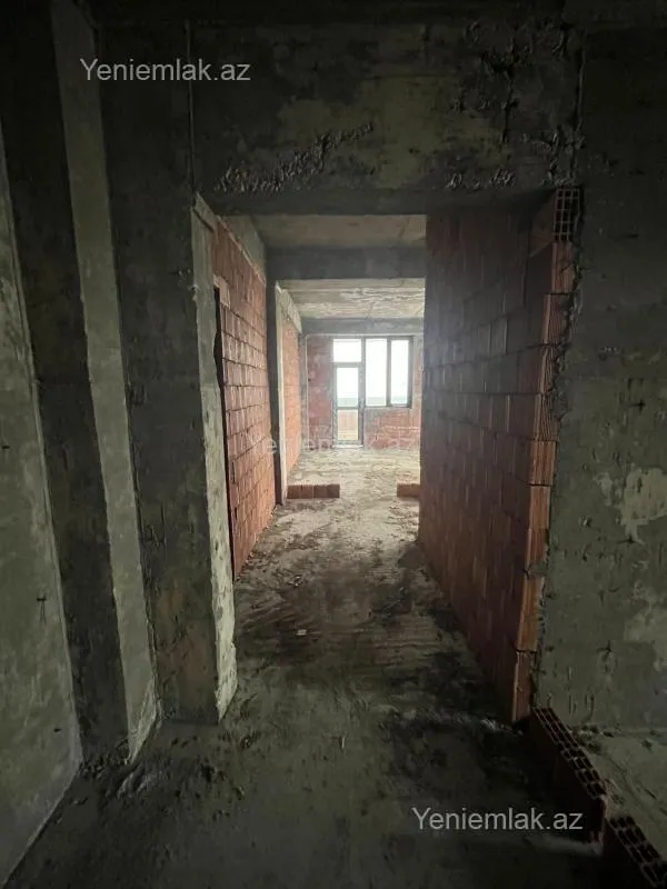 Satılır 3 otaqlı yeni tikili 92 m²