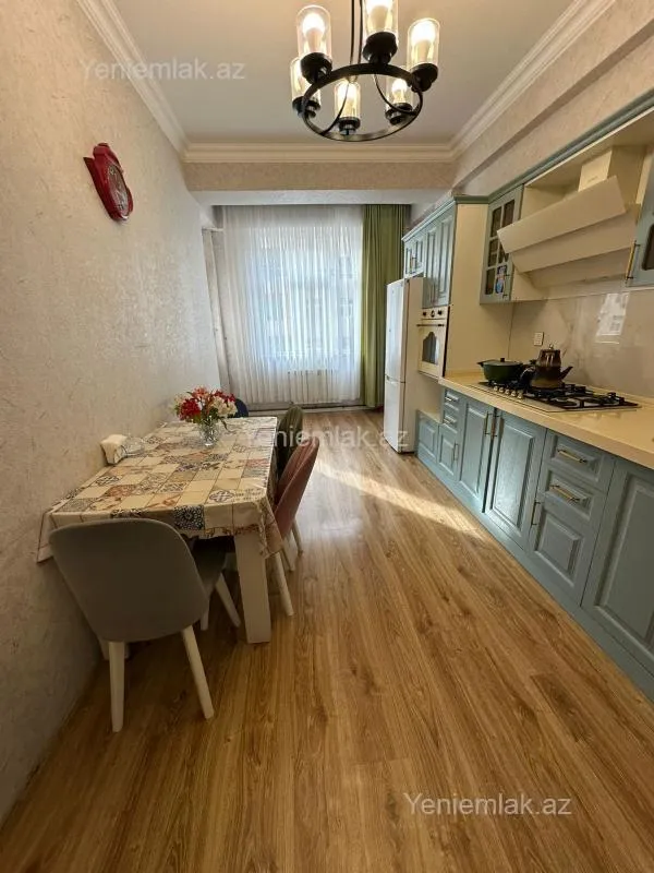 Satılır 2 otaqlı yeni tikili 96 m²