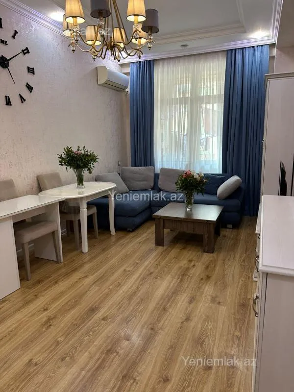 Satılır 2 otaqlı yeni tikili 96 m²