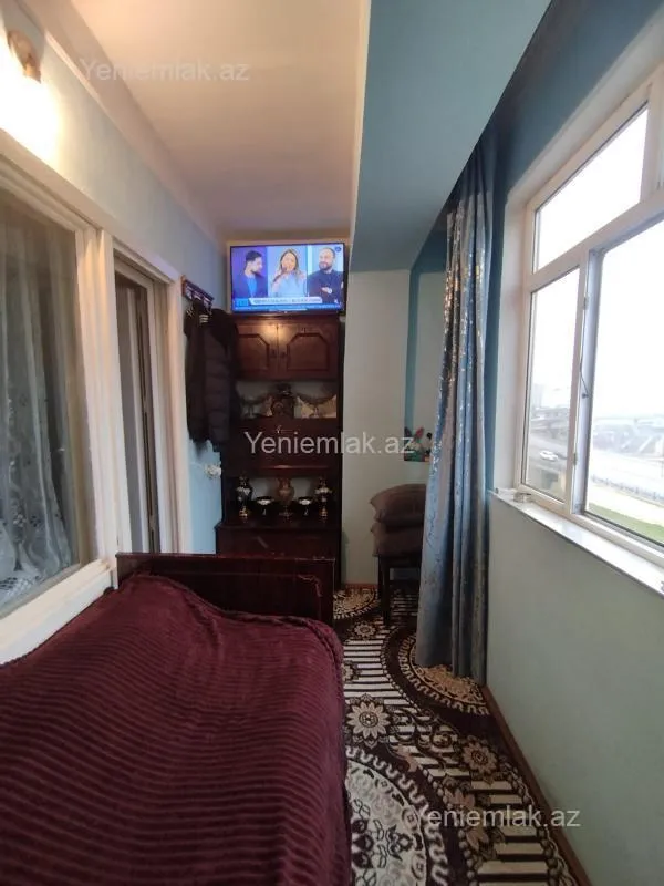 Satılır 4 otaqlı köhnə tikili 80 m²