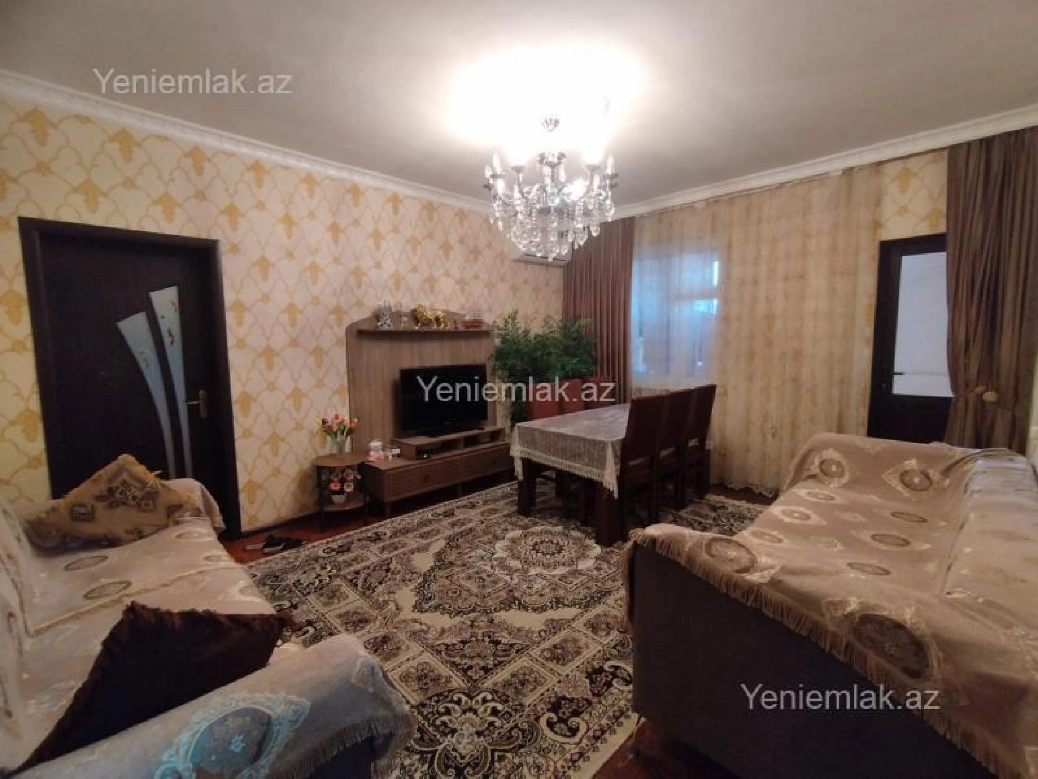 Satılır 4 otaqlı köhnə tikili 80 m²