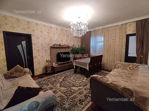 Satılır 4 otaqlı köhnə tikili 80 m²