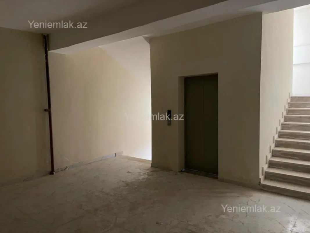 Satılır 2 otaqlı yeni tikili 68 m²