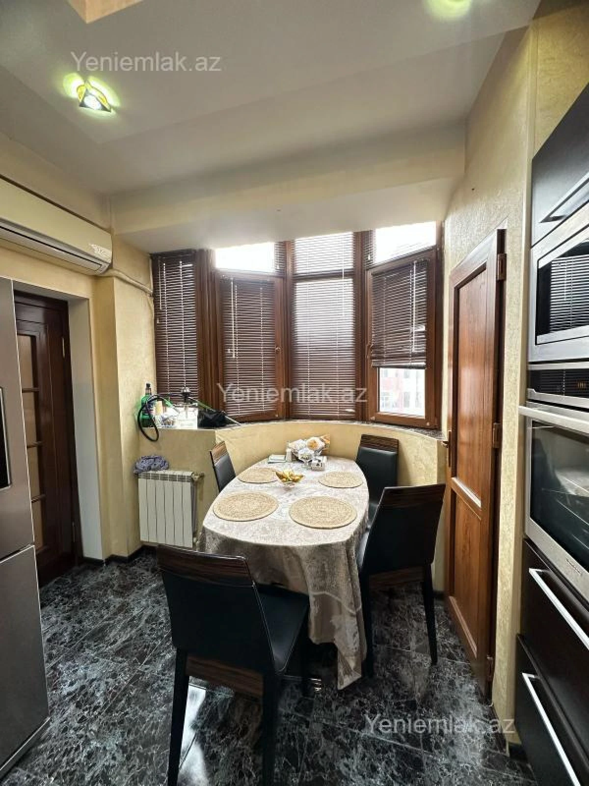 Satılır 2 otaqlı yeni tikili 65 m²