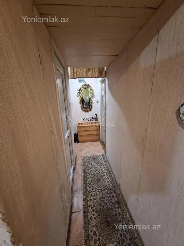 Satılır 1 otaqlı köhnə tikili 35 m²
