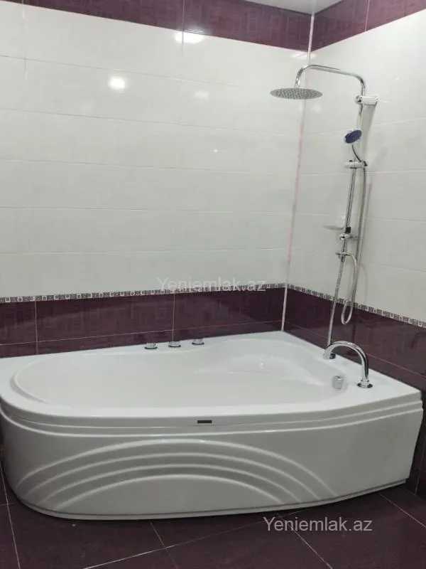 Satılır 3 otaqlı yeni tikili 124 m²