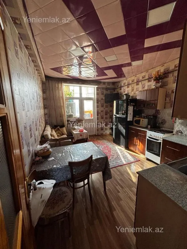 Satılır 2 otaqlı yeni tikili 110 m²