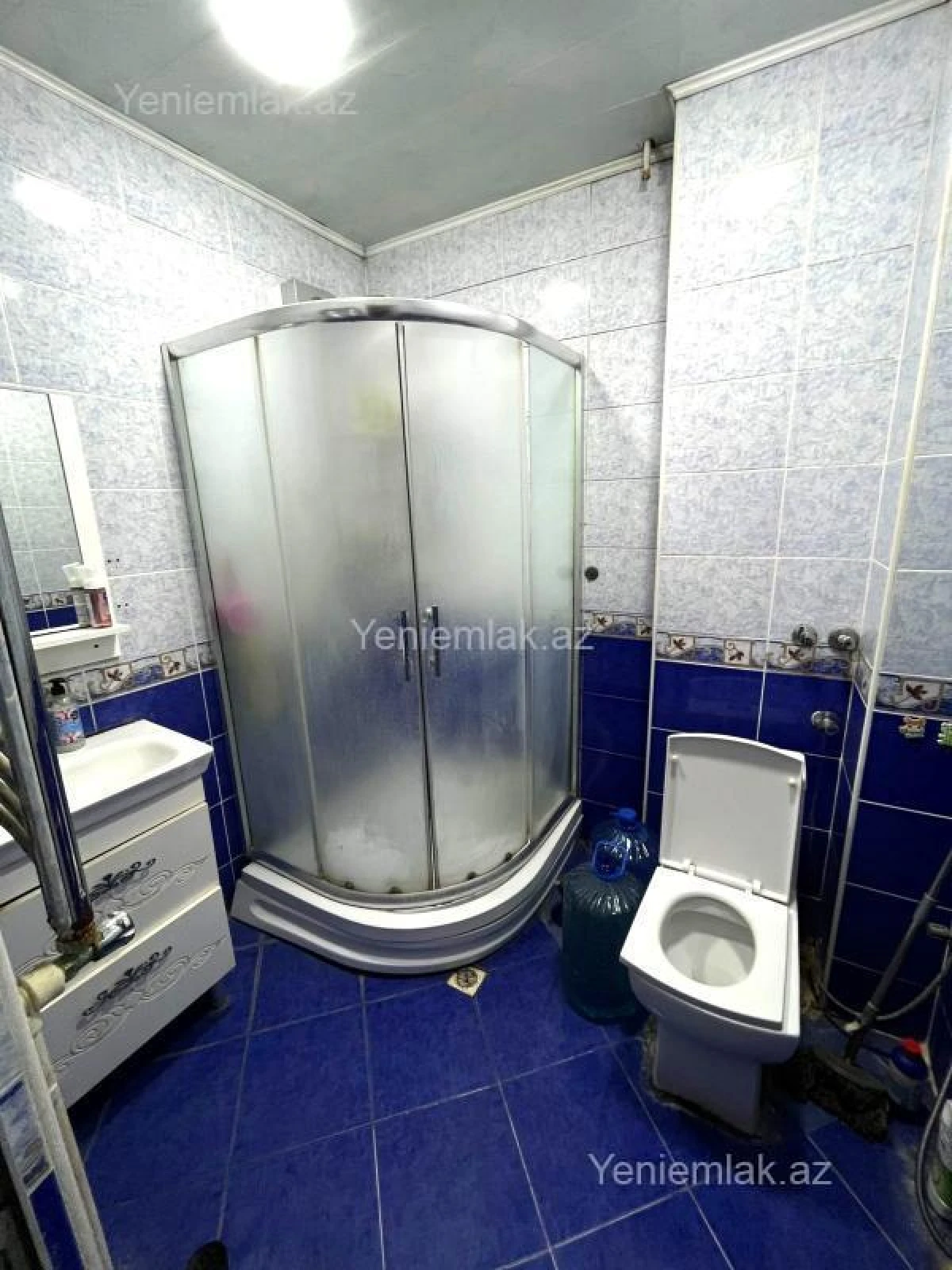 Satılır 4 otaqlı köhnə tikili 120 m²
