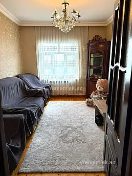 Satılır 4 otaqlı köhnə tikili 120 m²