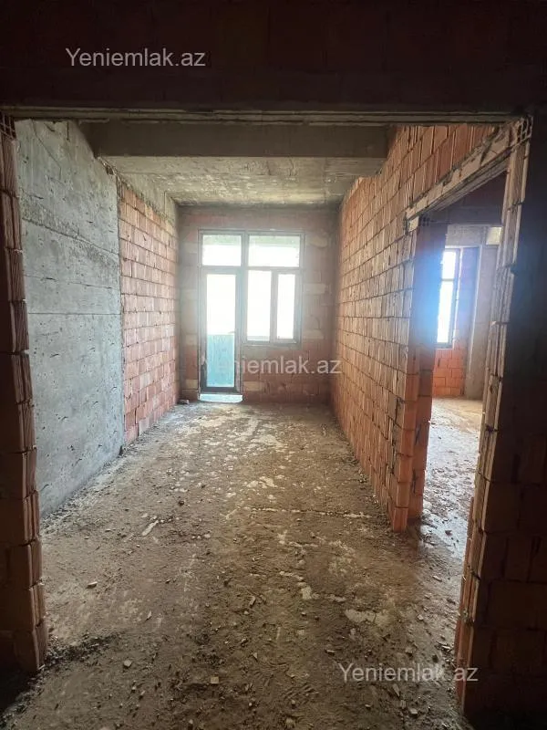 Satılır 2 otaqlı yeni tikili 77 m²