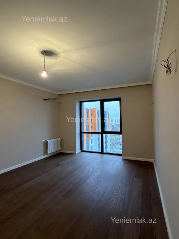 Satılır 4 otaqlı yeni tikili 124 m²