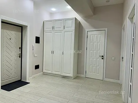 Satılır 3 otaqlı yeni tikili 105 m²