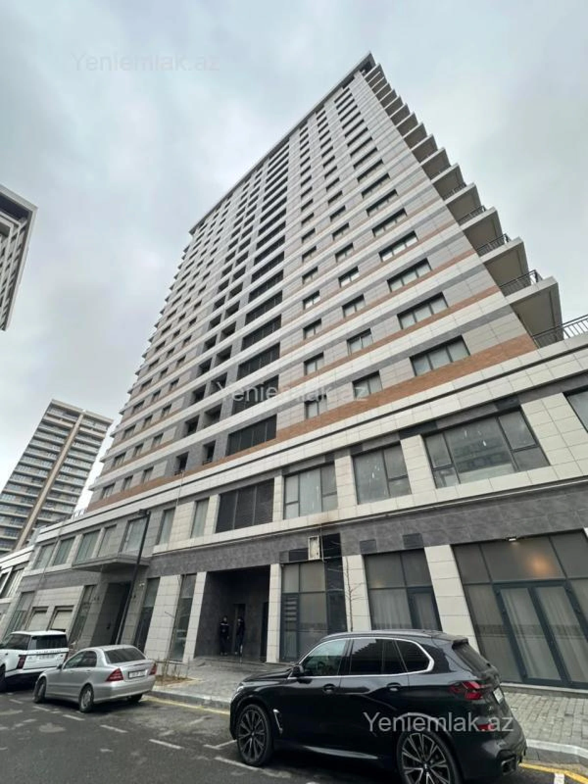 Satılır 3 otaqlı yeni tikili 163 m²