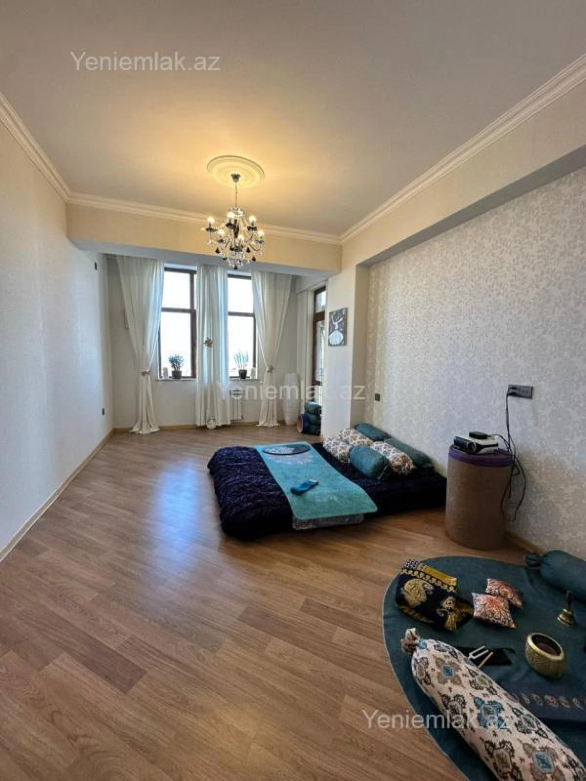 Satılır 2 otaqlı yeni tikili 81.5 m²