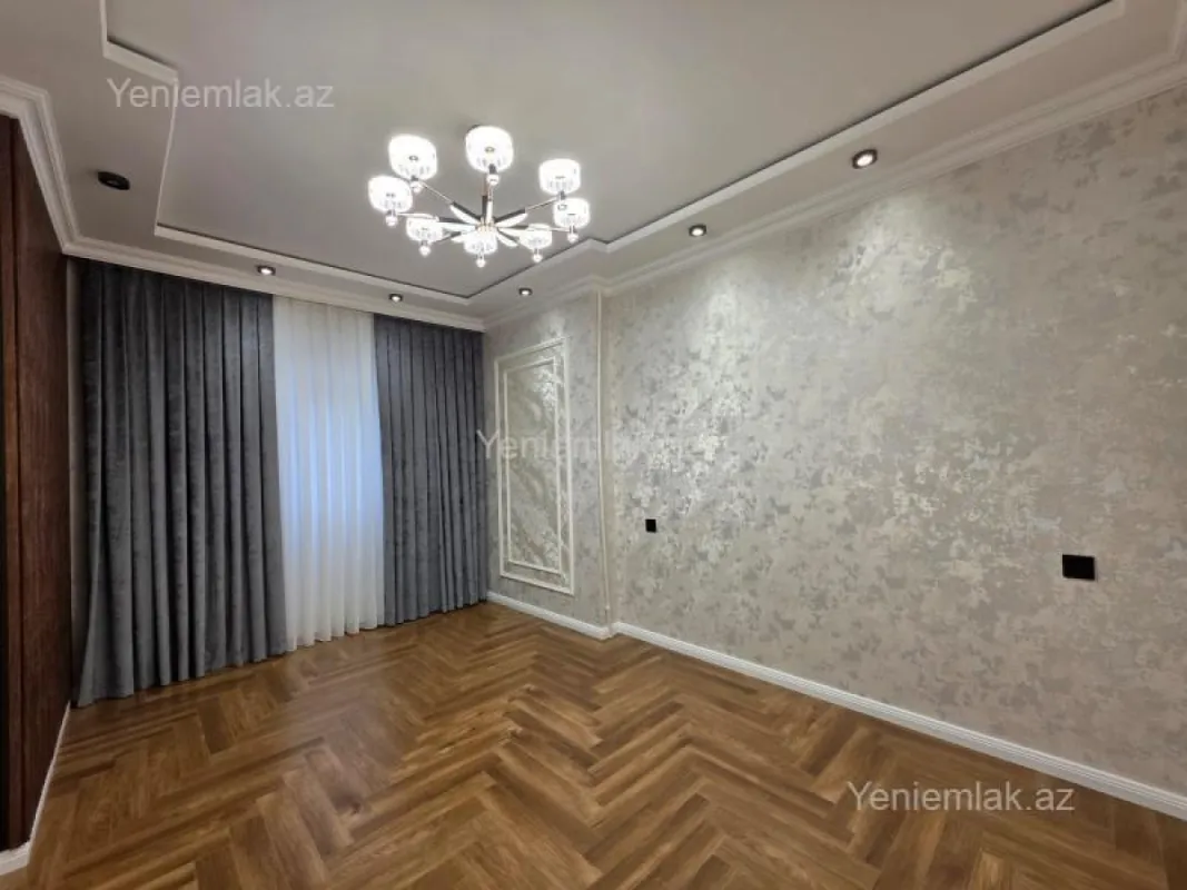 Satılır 3 otaqlı köhnə tikili 80 m²