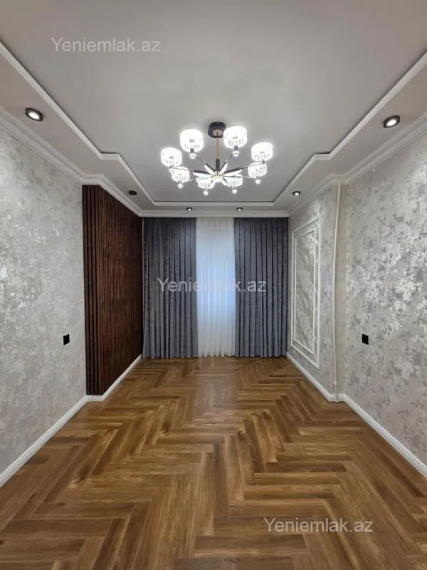 Satılır 3 otaqlı köhnə tikili 80 m²