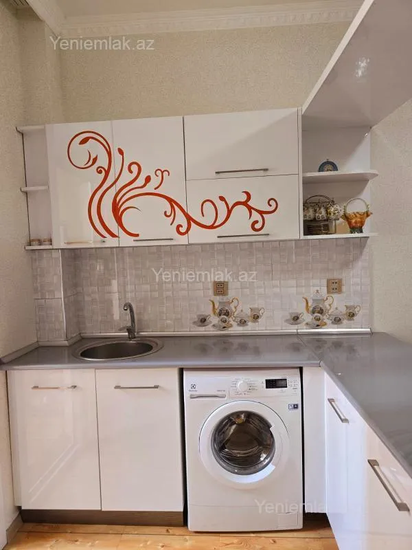 Satılır 2 otaqlı yeni tikili 52 m²