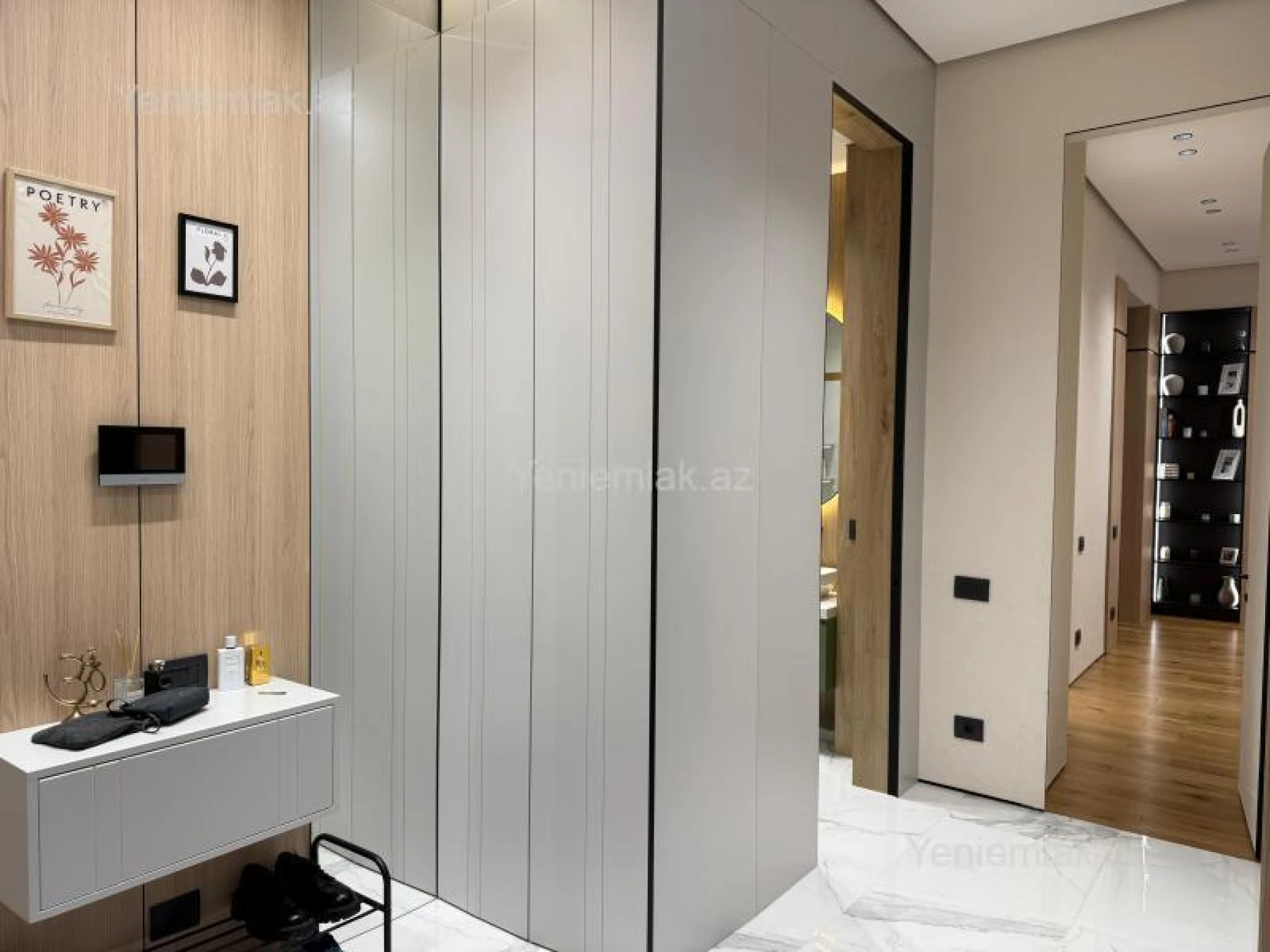 Satılır 2 otaqlı yeni tikili 100 m²