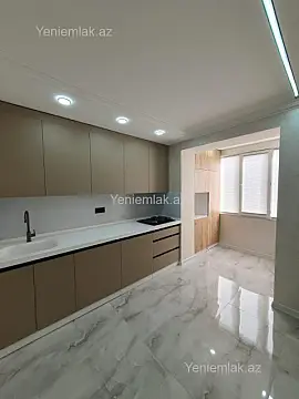 Satılır 3 otaqlı köhnə tikili 79 m²