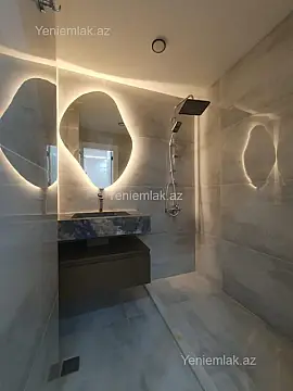 Satılır 3 otaqlı köhnə tikili 79 m²