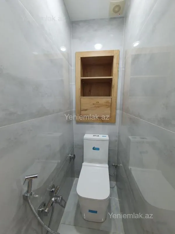 Satılır 3 otaqlı köhnə tikili 79 m²