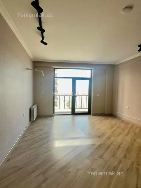 Satılır 2 otaqlı yeni tikili 65 m²