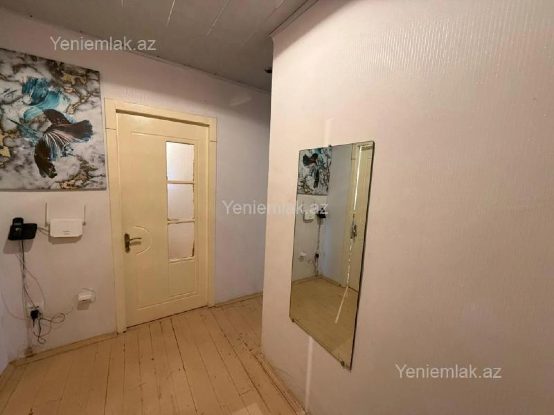 Satılır 4 otaqlı köhnə tikili 80 m²