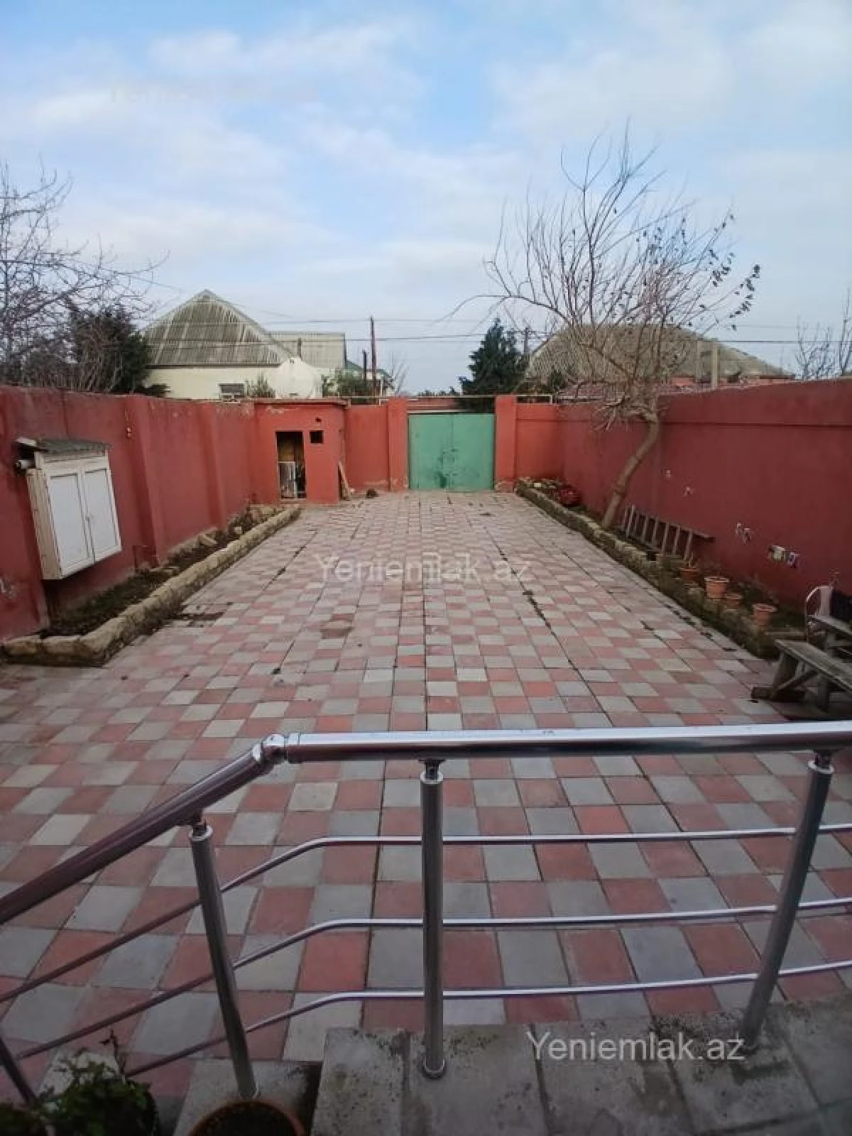 Satılır 3 otaqlı həyət evi 120 m²