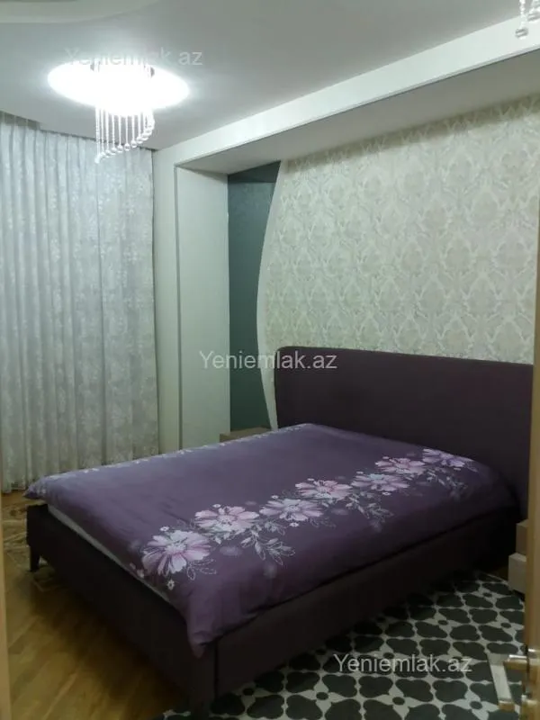 Satılır 3 otaqlı yeni tikili 125 m²