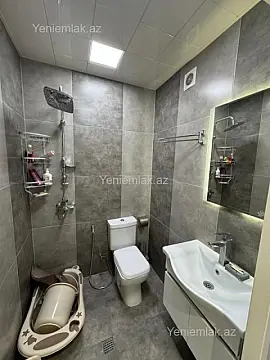 Satılır 4 otaqlı yeni tikili 135 m²