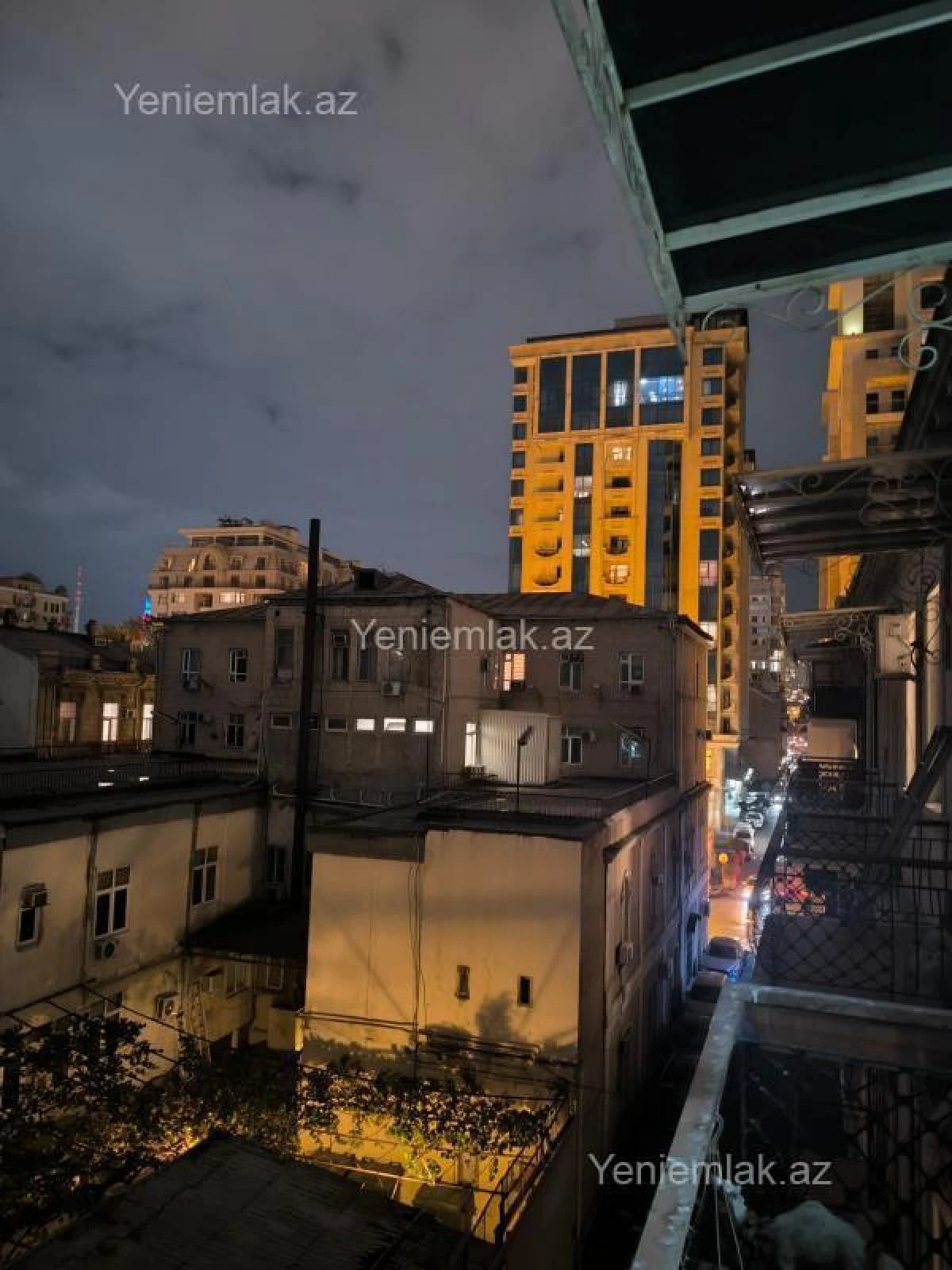 Satılır 3 otaqlı köhnə tikili 85 m²