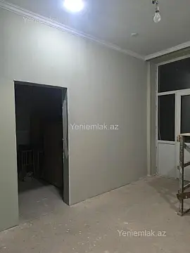Satılır 3 otaqlı köhnə tikili 85 m²