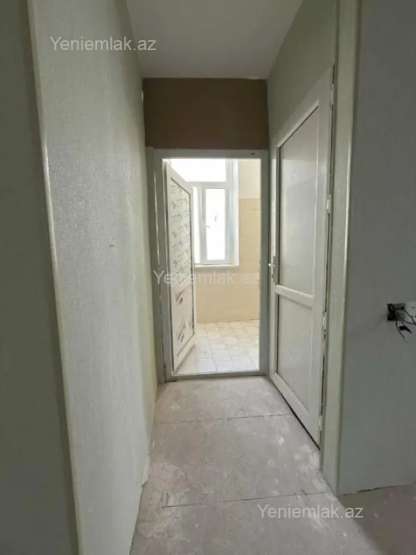 Satılır 3 otaqlı köhnə tikili 85 m²