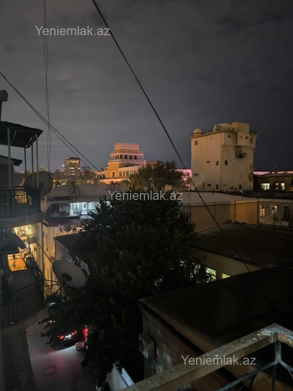 Satılır 3 otaqlı köhnə tikili 85 m²