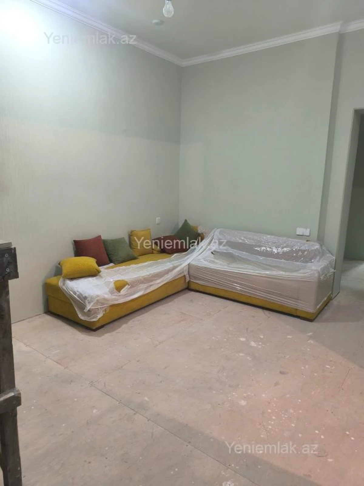 Satılır 3 otaqlı köhnə tikili 85 m²