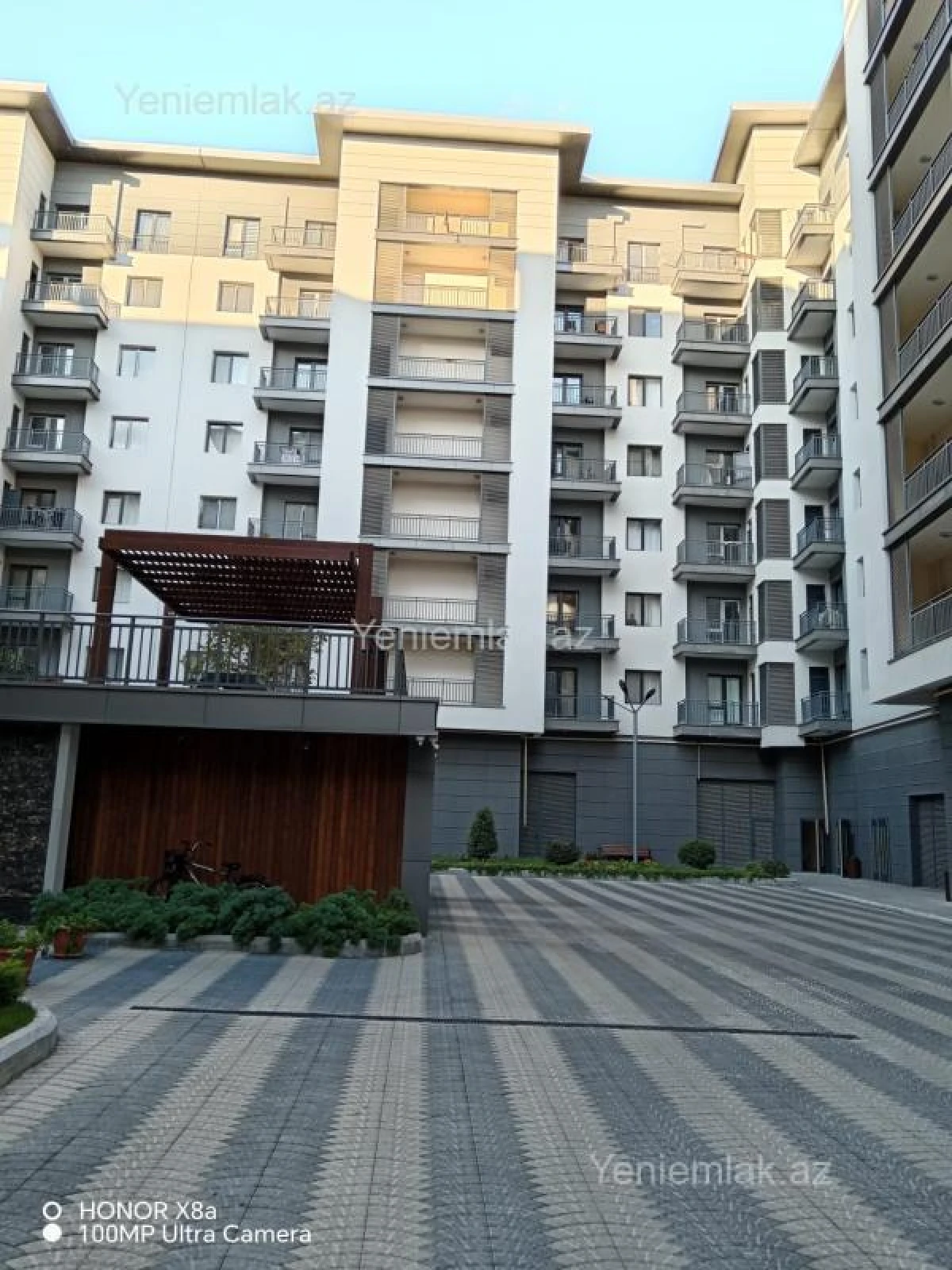 Satılır 5 otaqlı yeni tikili 203 m²